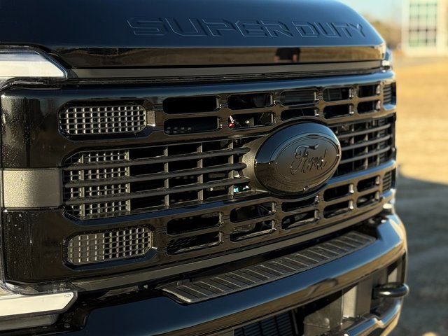 New 2026 Ford F450 XLT w/ 360-Degree Camera Package image 3
