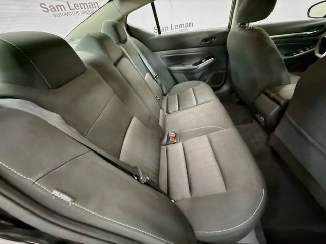 Used 2023 Nissan Altima 2.5 SV FWD image 24