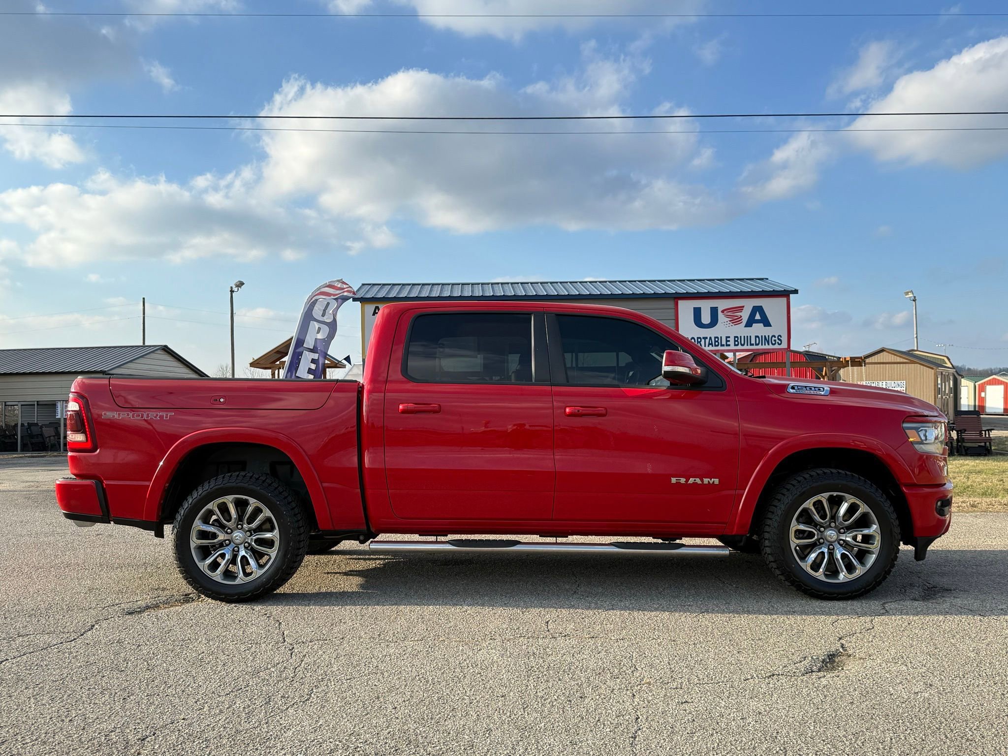 Used 2021 RAM 1500 Laramie w/ Sport Appearance Package image 6