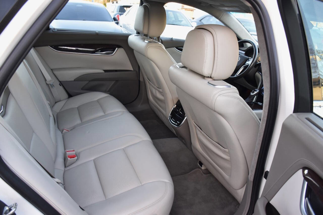Used 2013 Cadillac XTS Platinum image 14