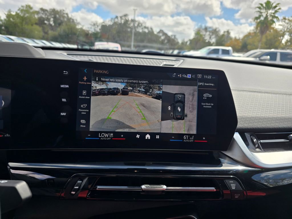 Used 2025 BMW X2 xDrive28i w/ Premium Package image 23