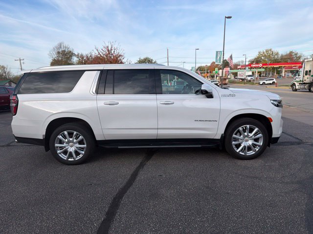 Used 2021 Chevrolet Suburban High Country w/ Max Trailering Package AWD/4WD image 6