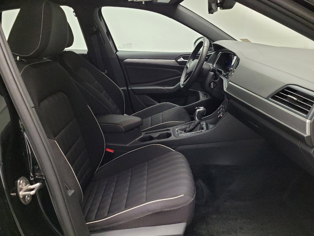 Used 2024 Volkswagen Jetta Sport image 21