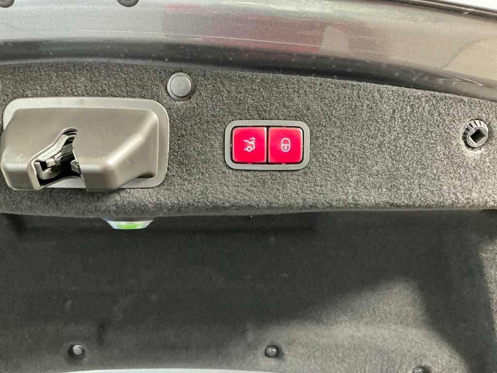 Used 2019 Mercedes-Benz S 450 Sedan image 29
