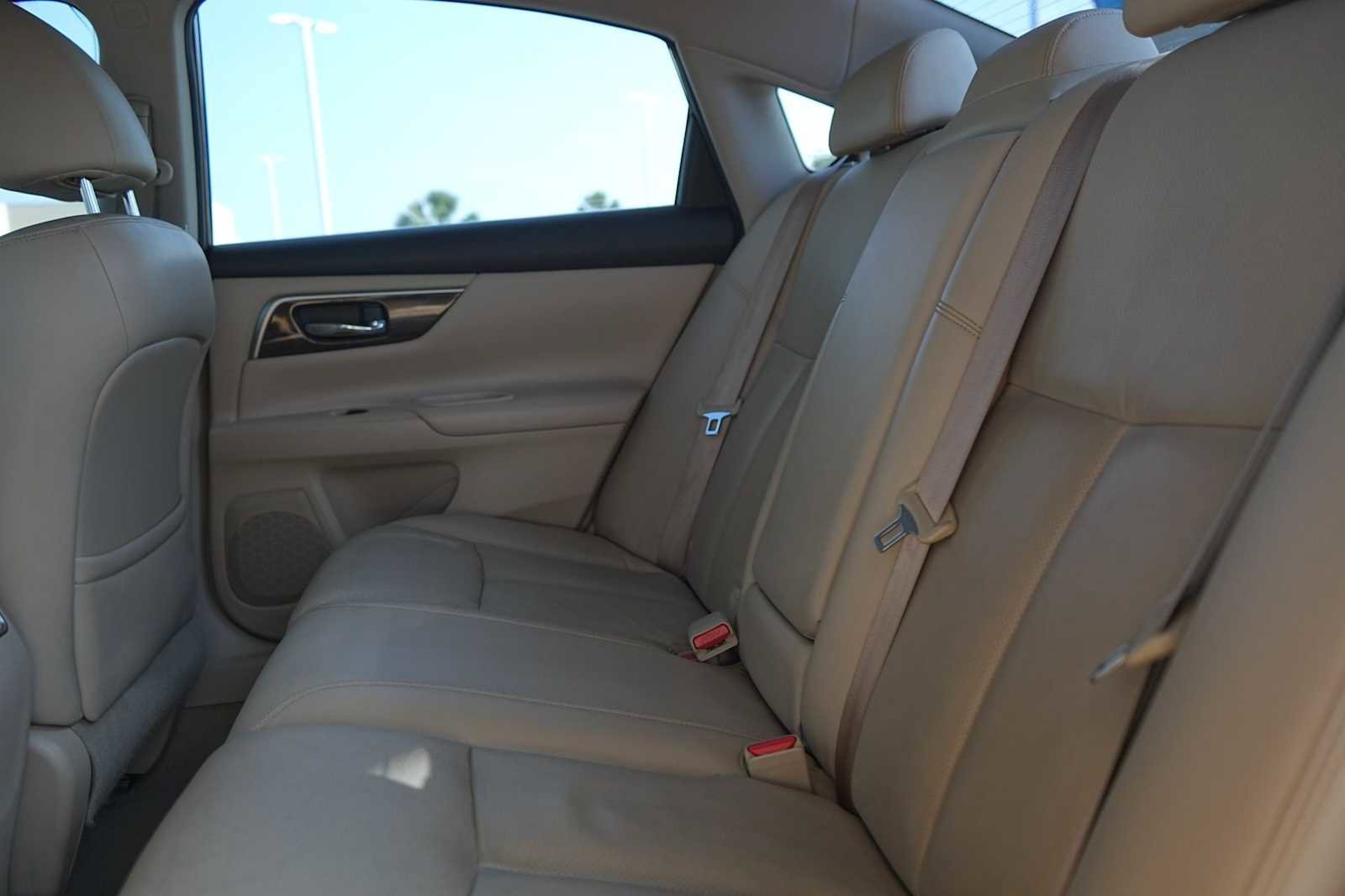 Used 2014 Nissan Altima 2.5 SL w/ Technology Package FWD image 14