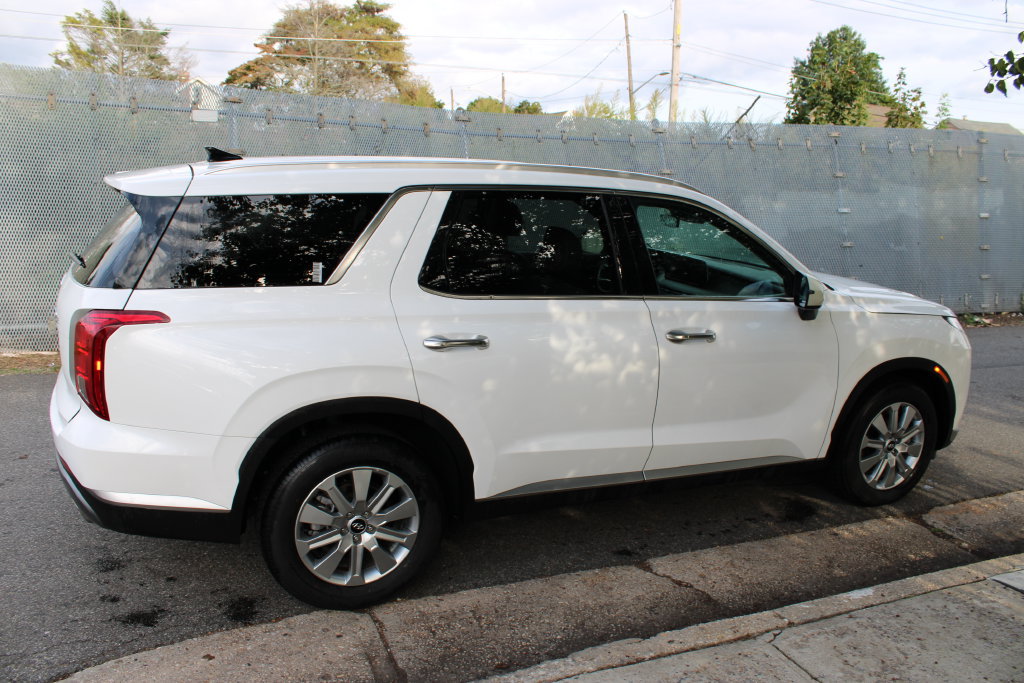 Used 2025 Hyundai Palisade SEL FWD image 5