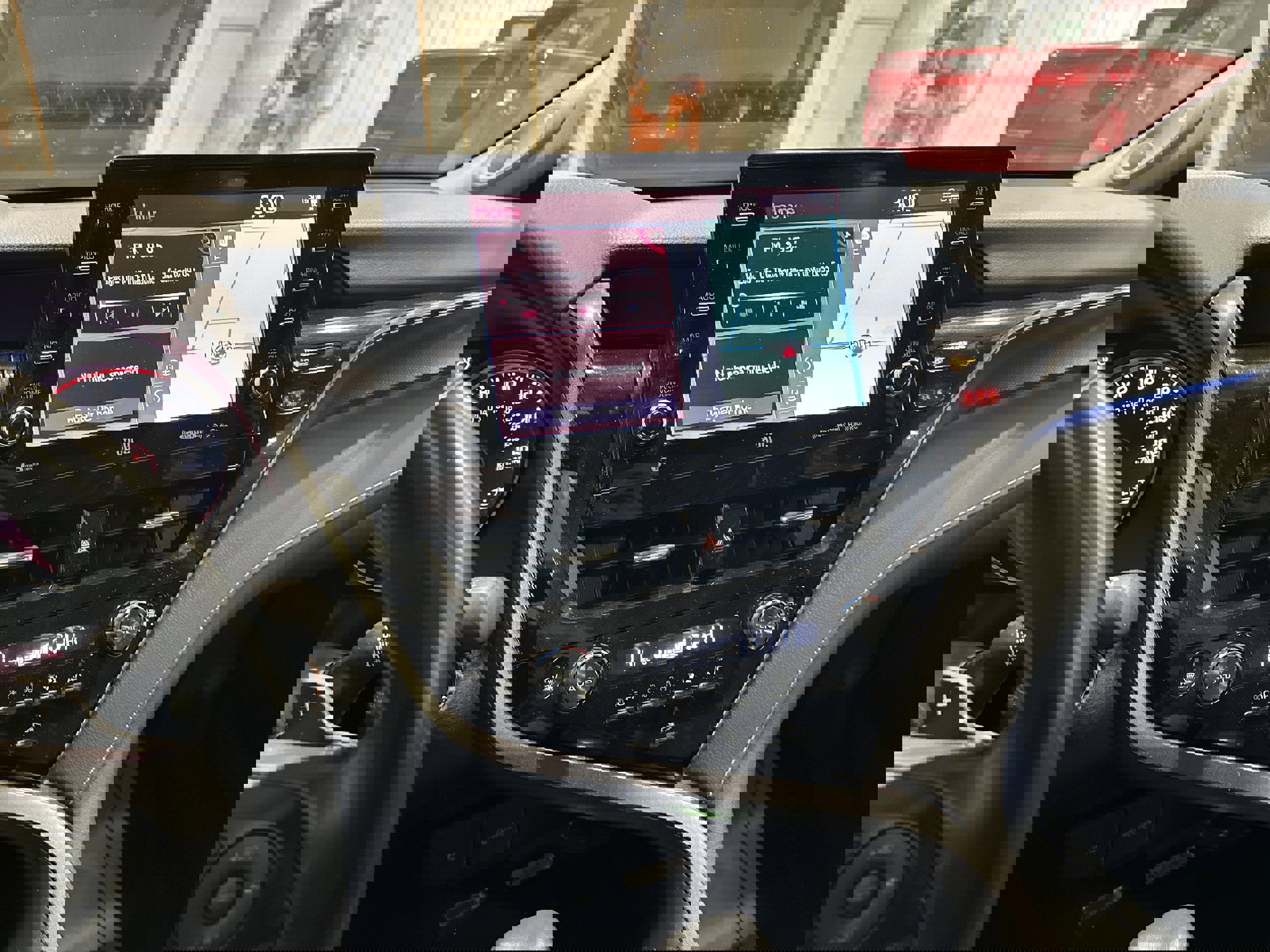 Used 2024 Toyota Camry XSE w/ Navigation Package image 15