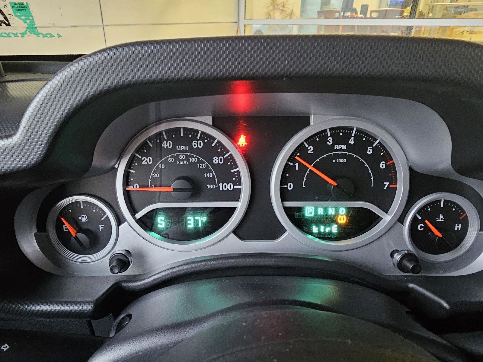 Used 2010 Jeep Wrangler Unlimited Rubicon w/ Dual Top Group image 21