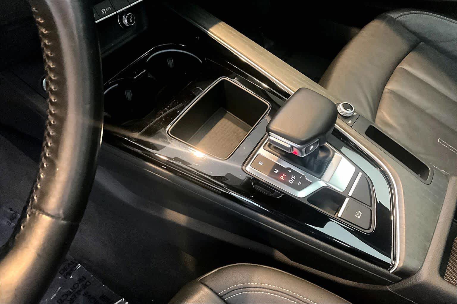 Used 2020 Audi A4 2.0T Premium w/ Convenience Package FWD image 16