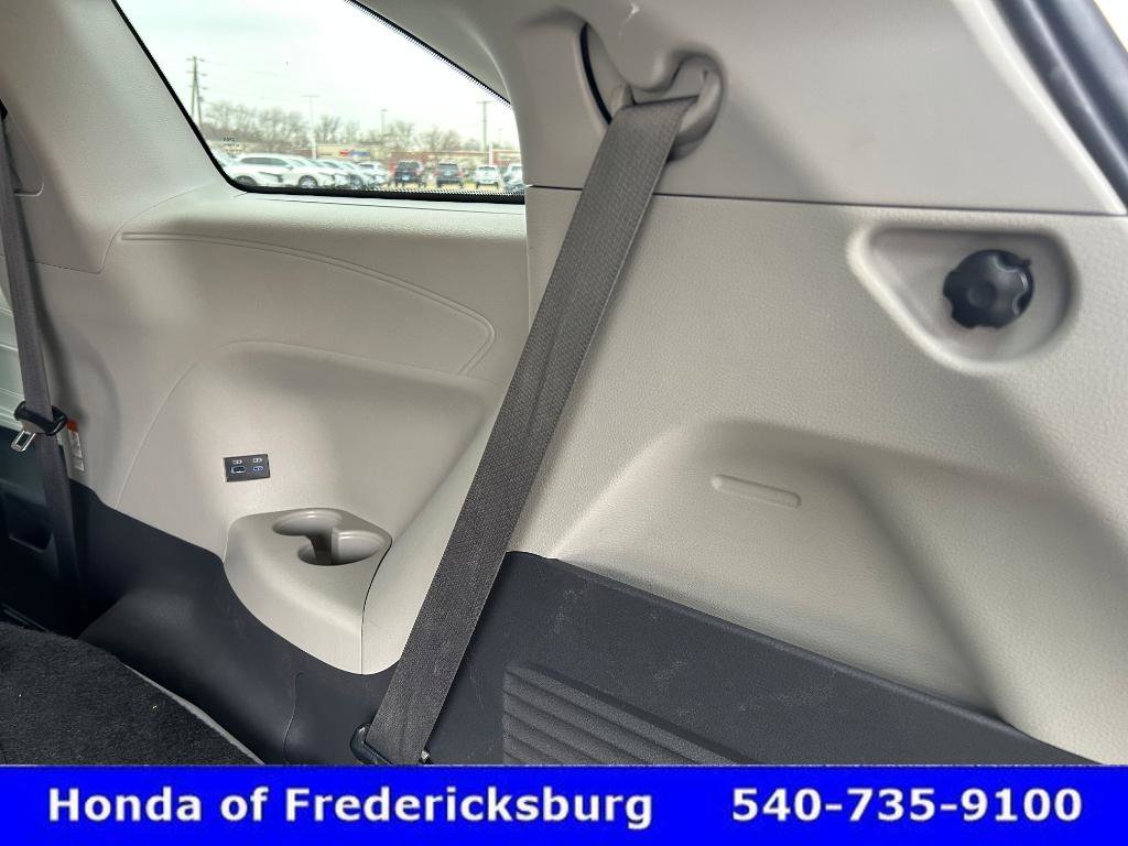 Used 2024 Toyota Sienna XLE image 42