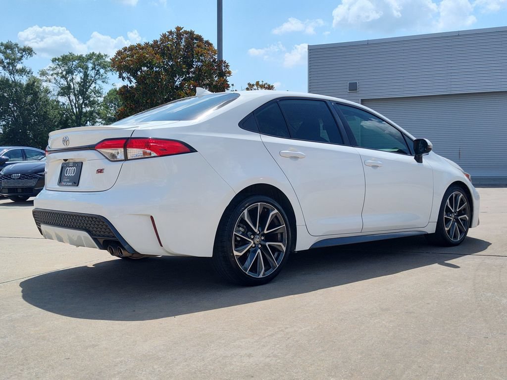 Used 2021 Toyota Corolla SE w/ SE Premium Package FWD image 10