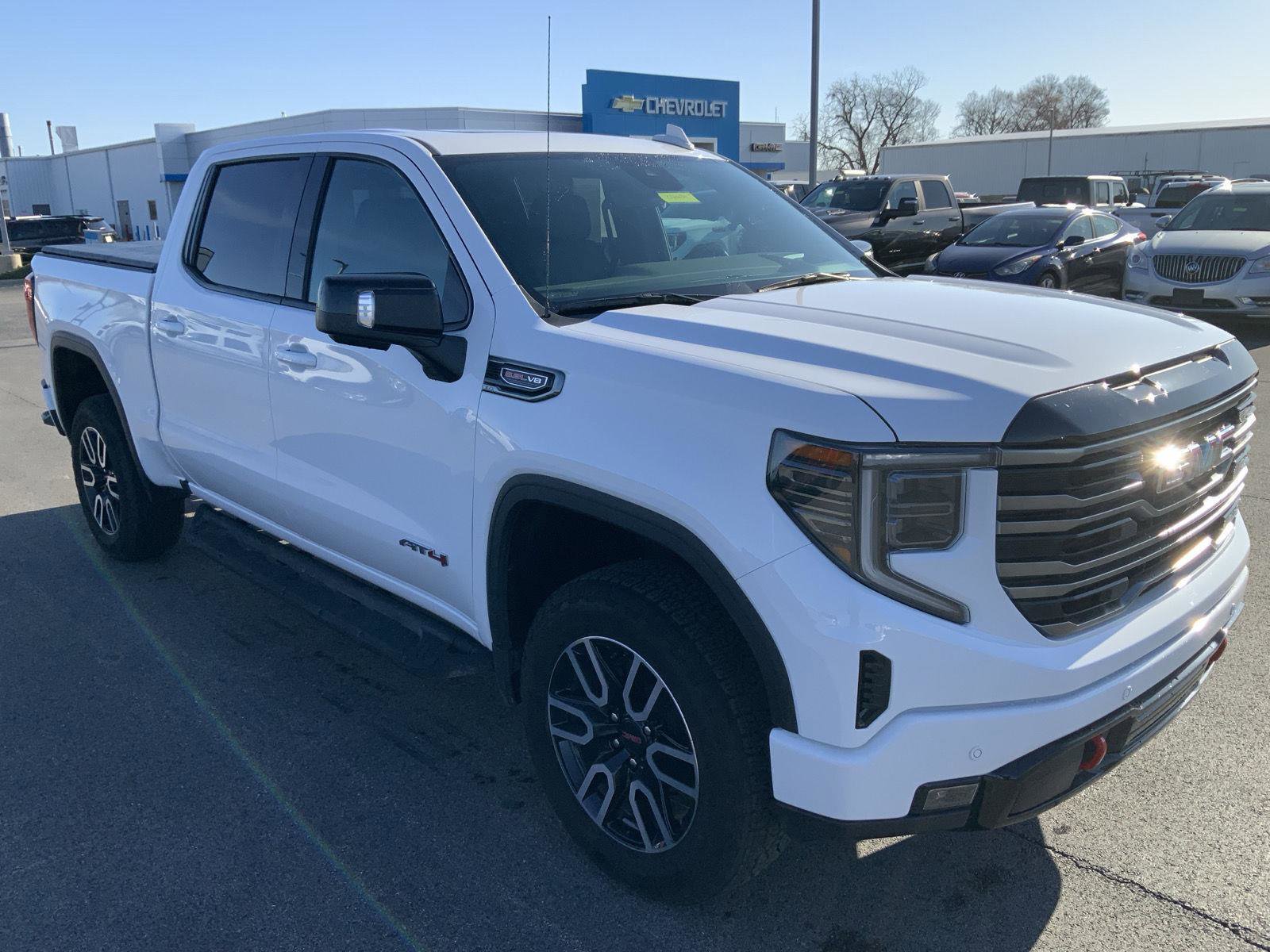 Used 2026 GMC Sierra 1500 AT4 w/ AT4 Premium Package AWD/4WD image 2