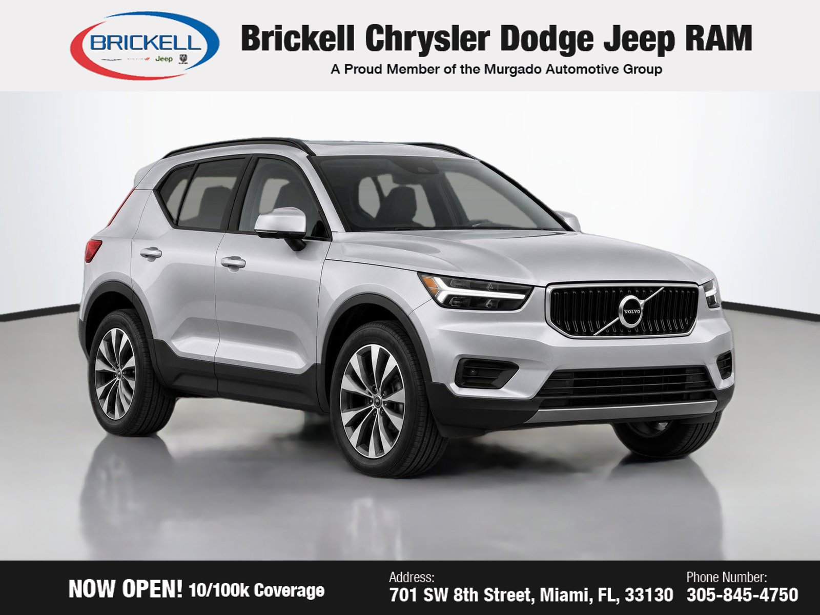 Used 2024 Volvo XC40 B5 Core AWD/4WD image 2