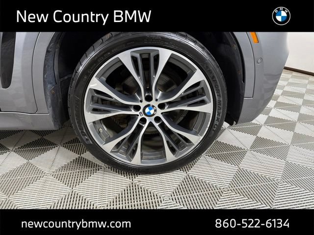 Used 2019 BMW X6 xDrive35i w/ M Sport Package AWD/4WD image 9