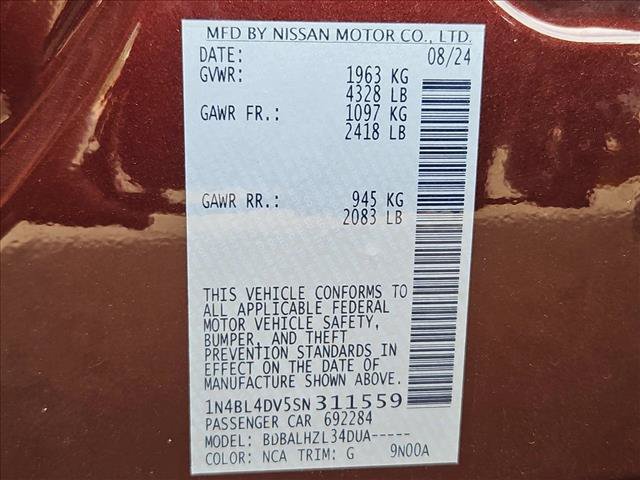 Used 2025 Nissan Altima 2.5 SV FWD image 24