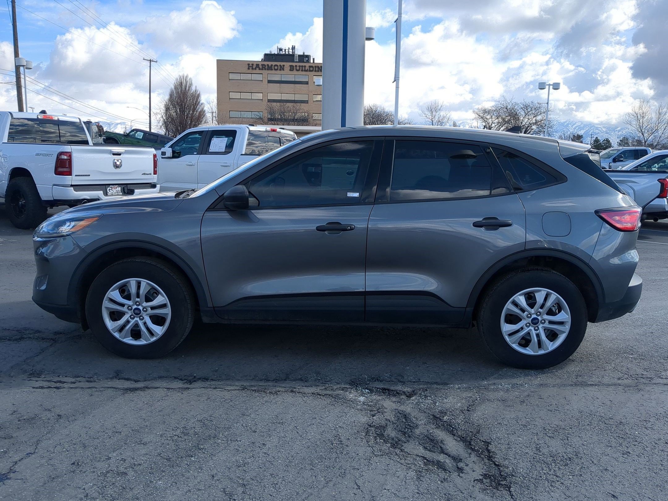 Used 2022 Ford Escape S image 9