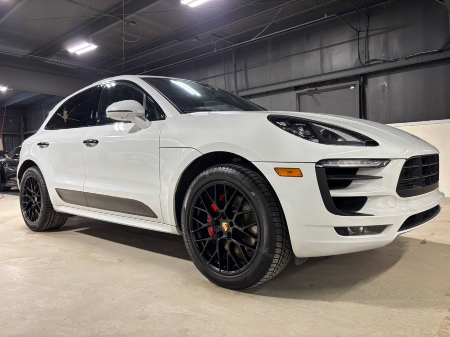 Used 2018 Porsche Macan GTS w/ Premium Package Plus image 4