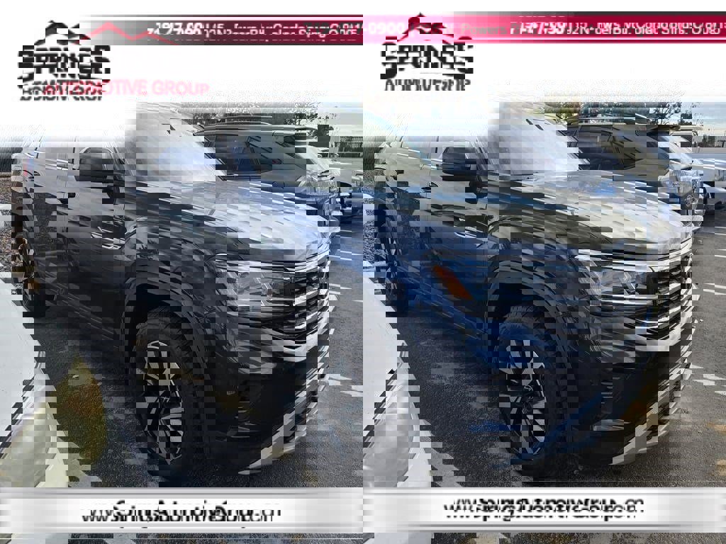 Used 2022 Volkswagen Atlas Cross Sport SE