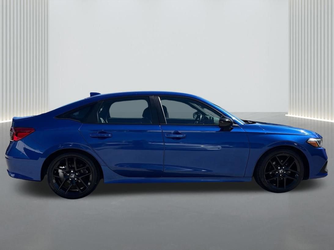 Used 2022 Honda Civic Sport image 3