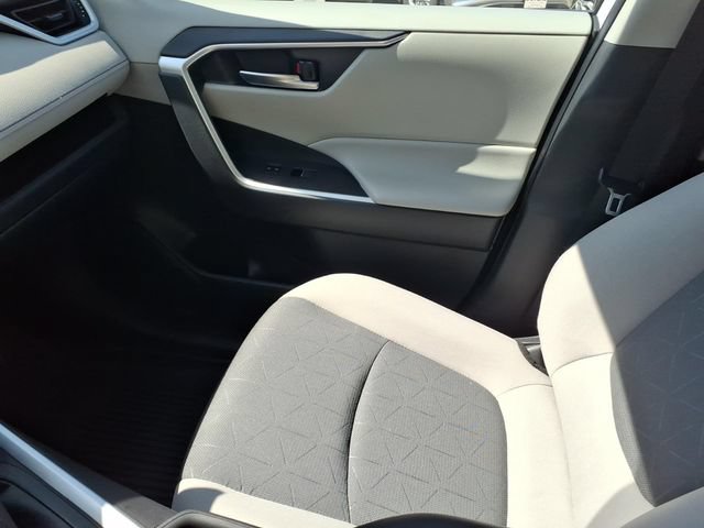 Used 2024 Toyota RAV4 XLE w/ Convenience Package AWD/4WD image 16