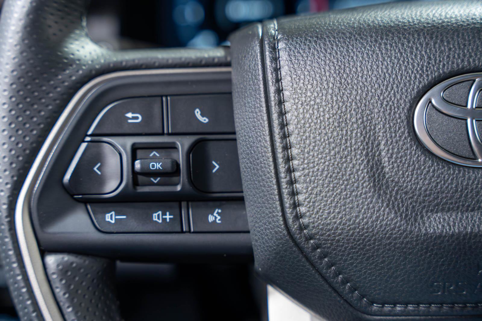 Used 2025 Toyota 4Runner Trailhunter image 90