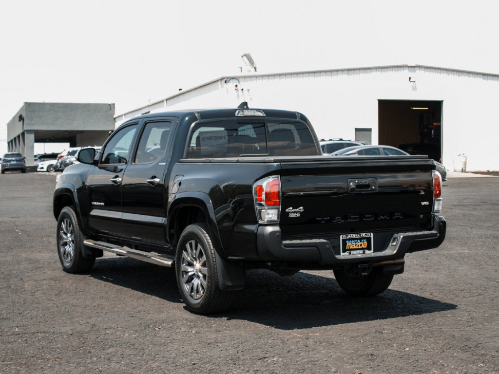 Used 2022 Toyota Tacoma Limited AWD/4WD image 7