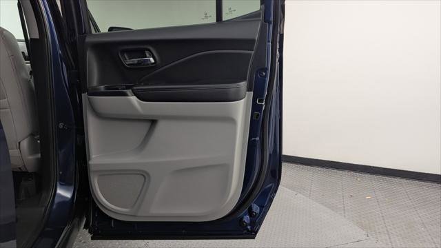Used 2023 Honda Ridgeline RTL image 19
