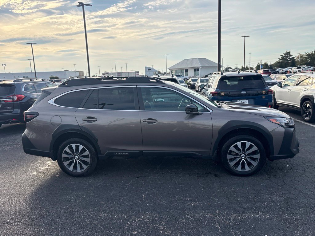 Certified 2024 Subaru Outback Limited XT AWD/4WD image 2