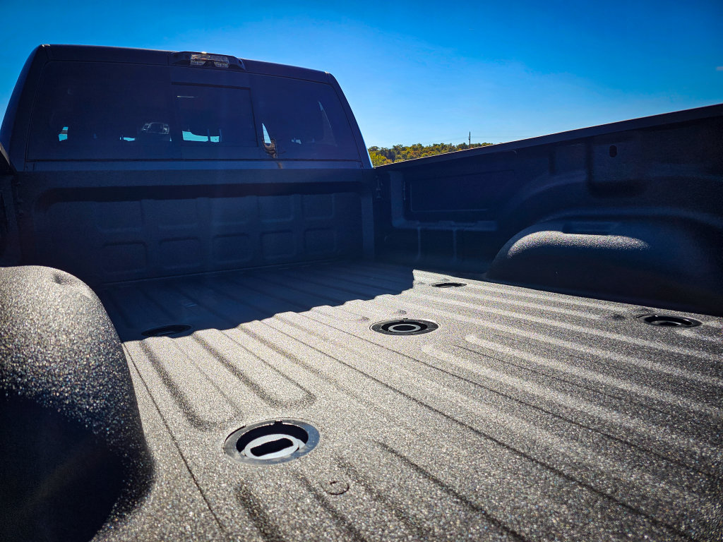 New 2027 RAM 3500 Laramie AWD/4WD image 5