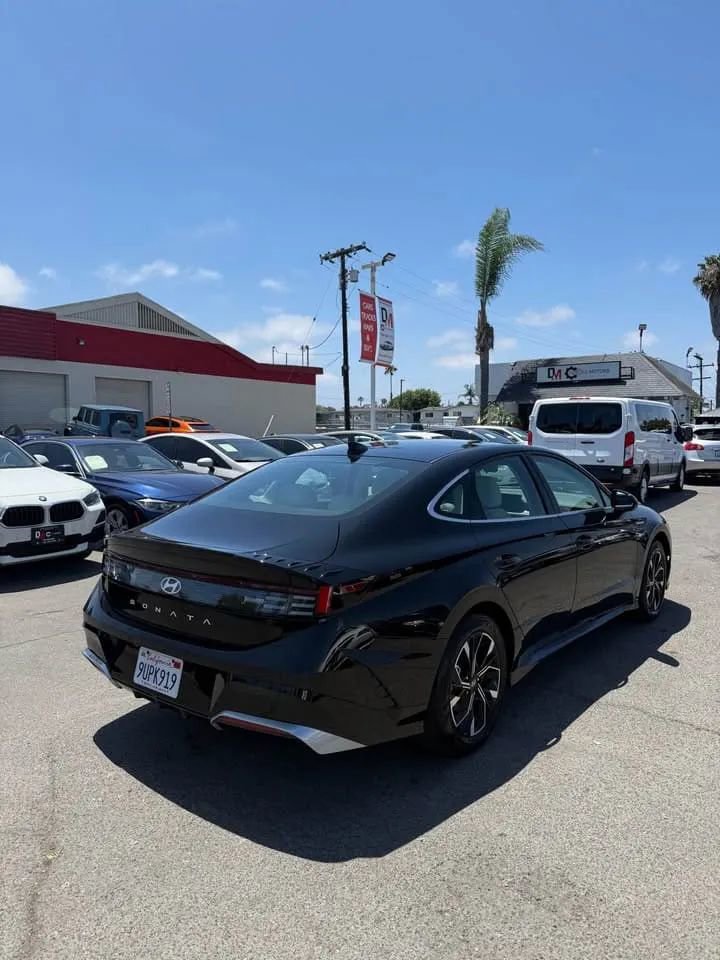Used 2025 Hyundai Sonata SEL FWD image 5