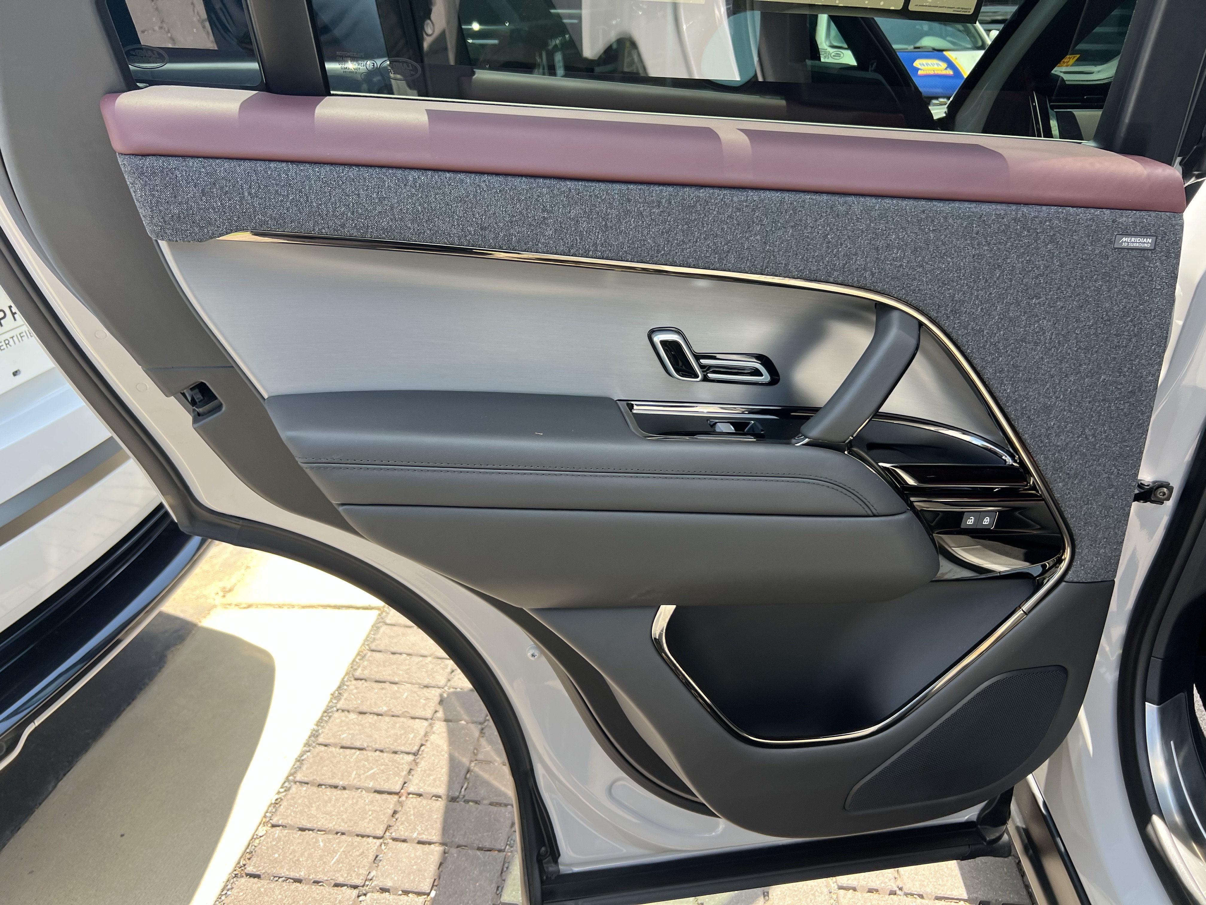 Certified 2025 Land Rover Range Rover Sport Dynamic SE AWD/4WD image 28
