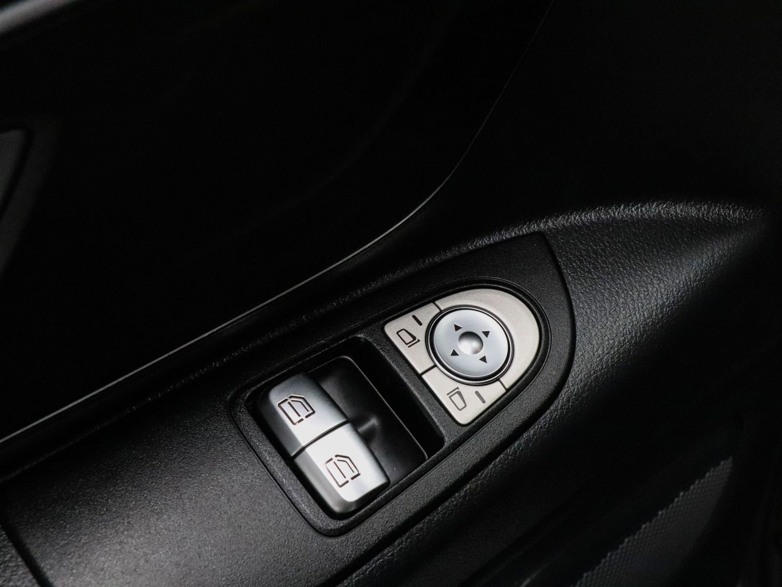 Used 2019 Mercedes-Benz Metris image 16