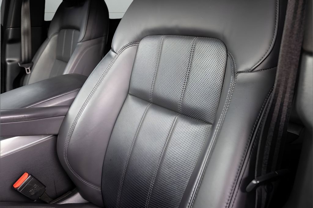 Used 2020 Land Rover Range Rover Sport HSE Dynamic image 48