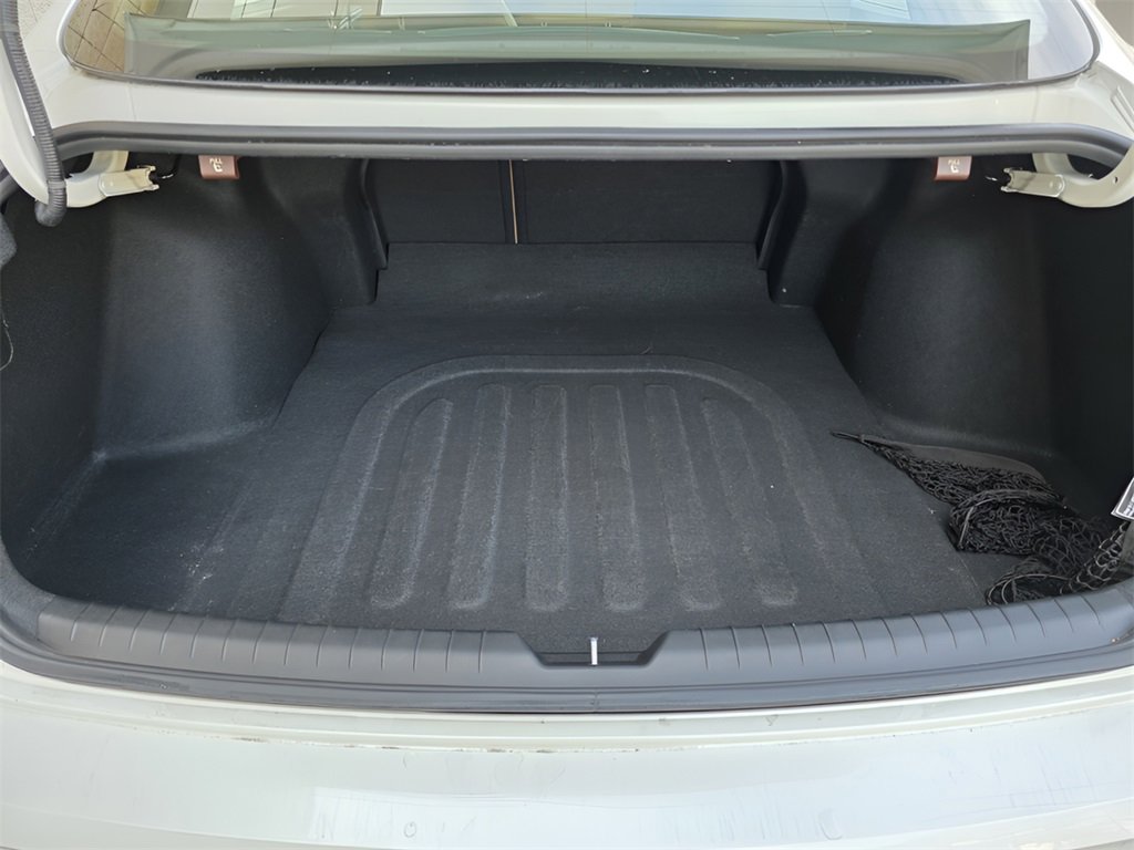 Used 2022 Hyundai Sonata Limited image 13