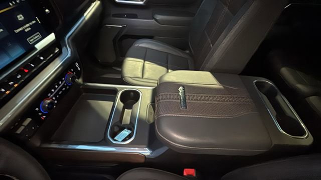 Used 2024 Chevrolet Silverado 2500 High Country w/ High Country Premium Package image 24