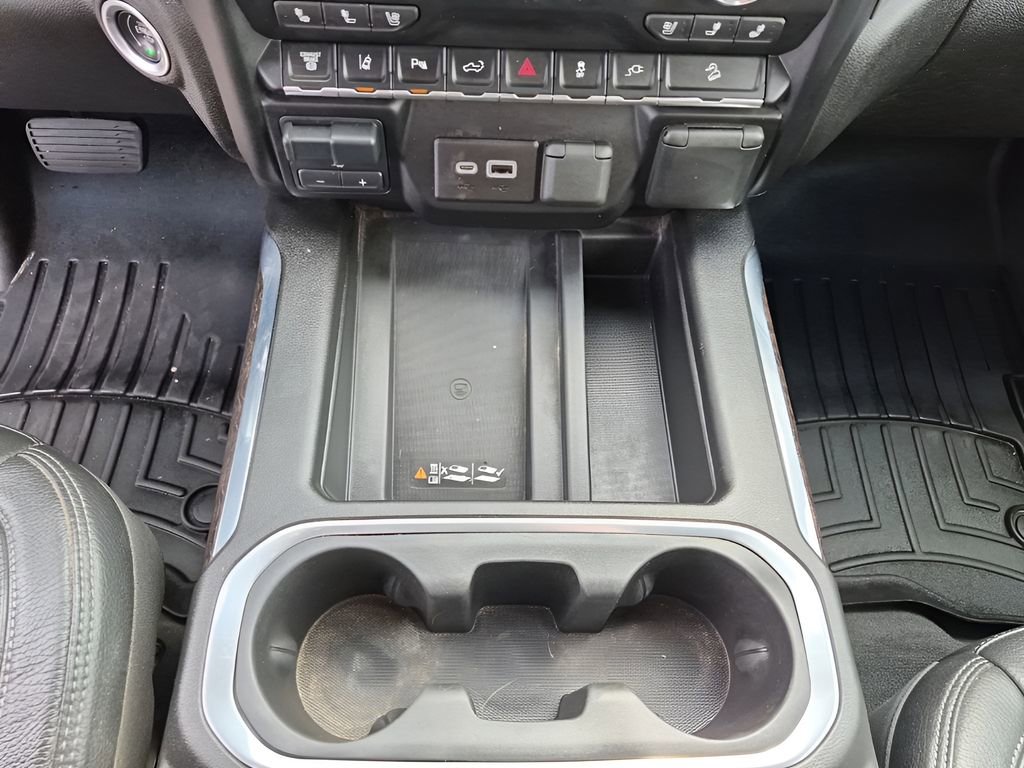 Used 2021 GMC Sierra 3500 Denali AWD/4WD image 40