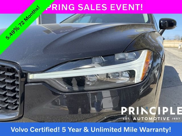 Certified 2025 Volvo XC60 B5 Core image 14