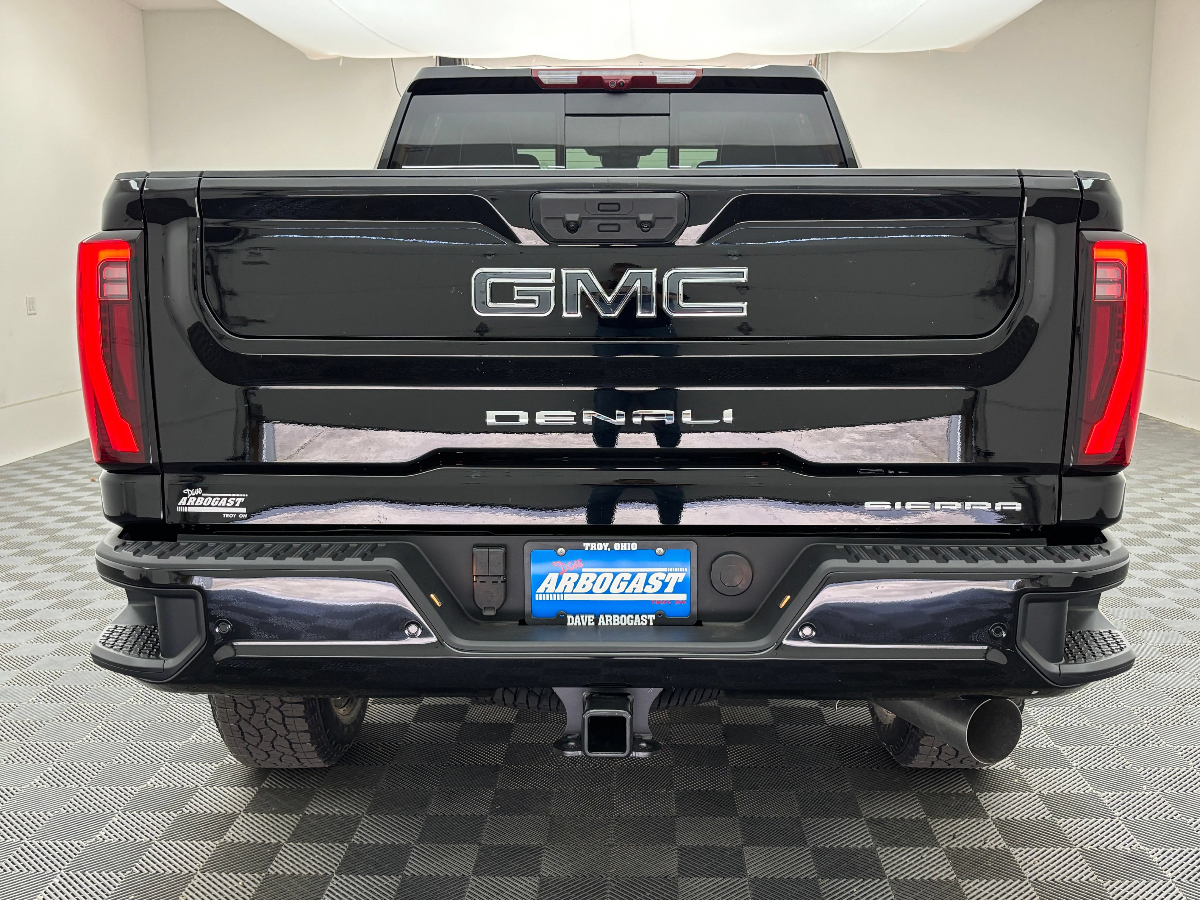 New 2026 GMC Sierra 2500 Denali Ultimate AWD/4WD image 11