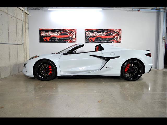Used 2023 Chevrolet Corvette Z06 w/ Battery Protection Package RWD image 26