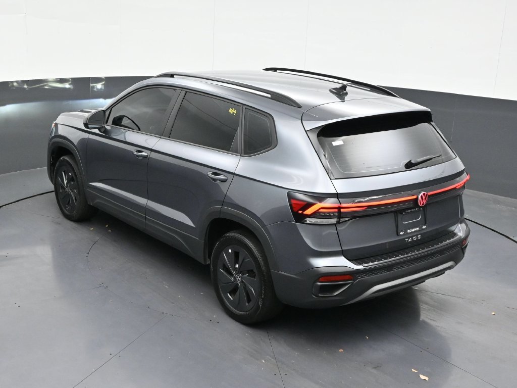 Used 2025 Volkswagen Taos S FWD image 17