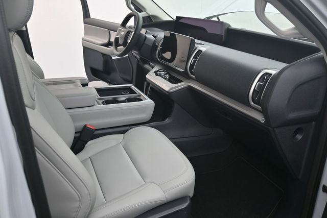 New 2026 Ford Expedition Active AWD/4WD image 26