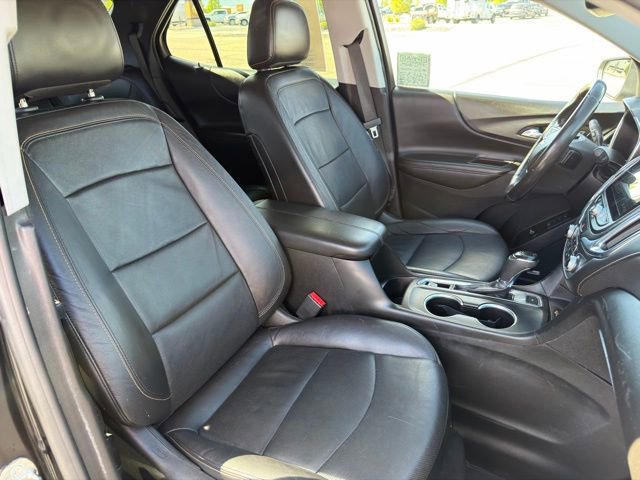 Used 2021 Chevrolet Equinox Premier AWD/4WD image 24
