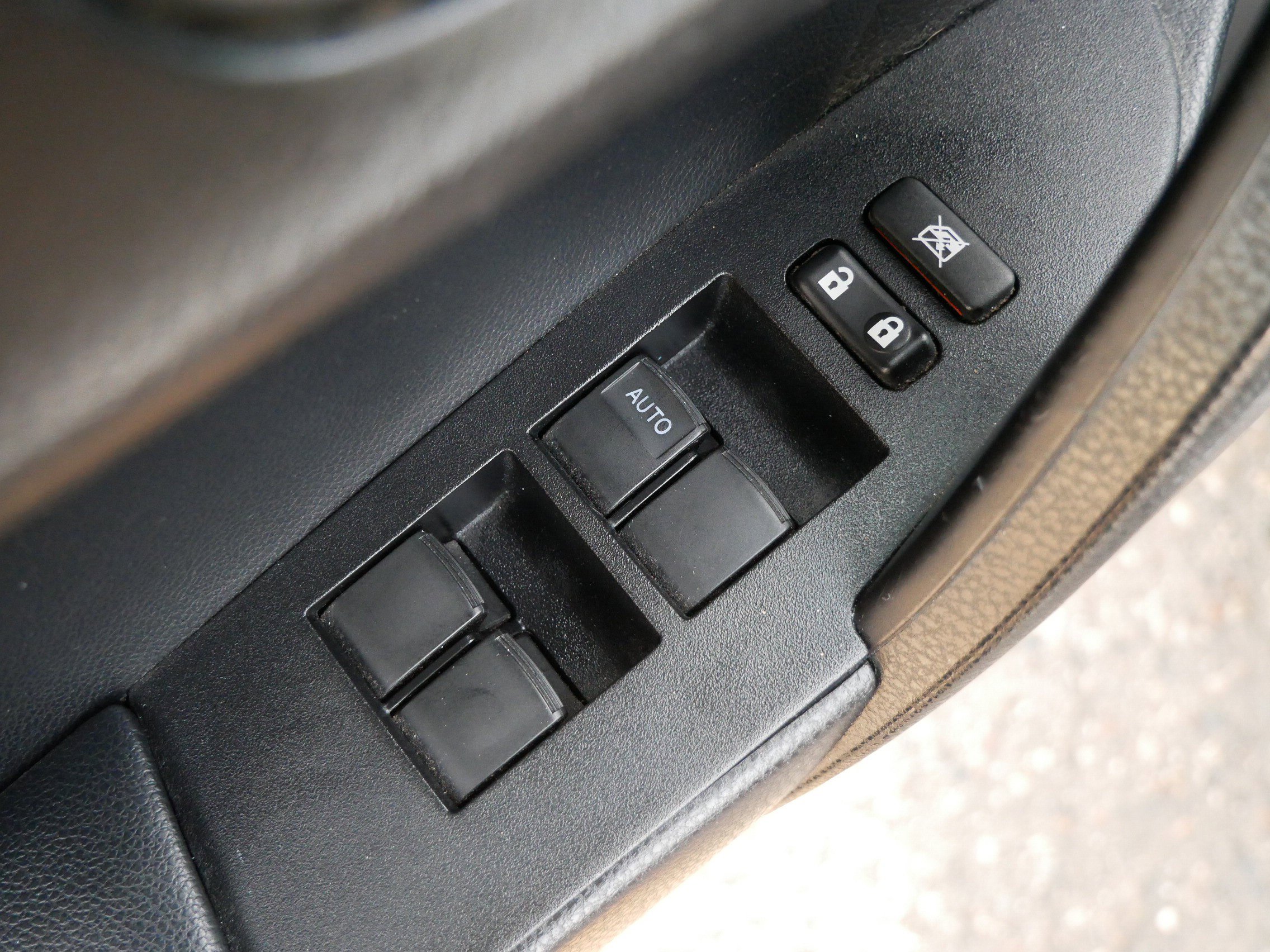 Used 2017 Toyota Corolla SE image 13