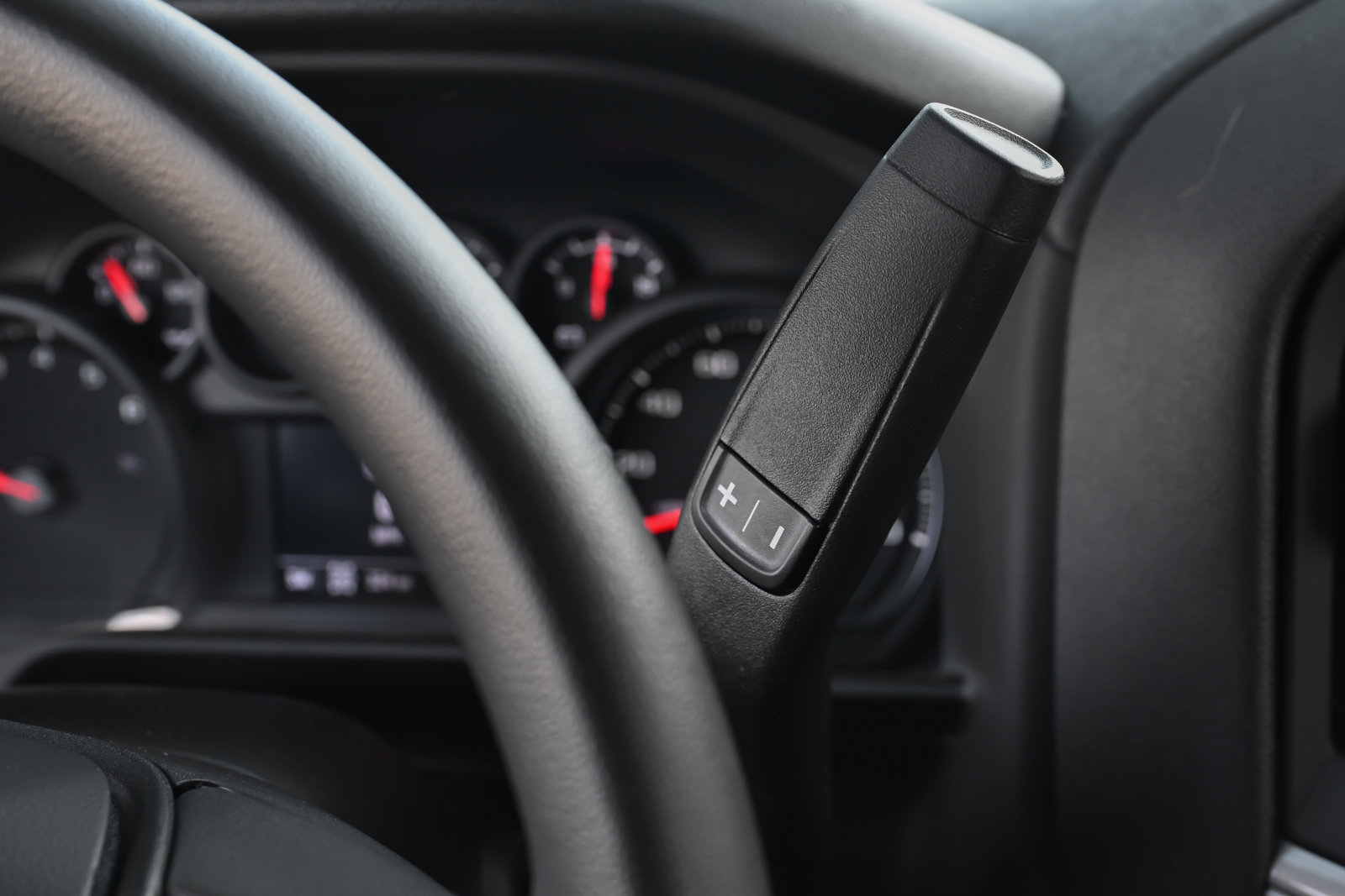 Used 2024 GMC Sierra 1500 Pro w/ Graphite Edition image 27