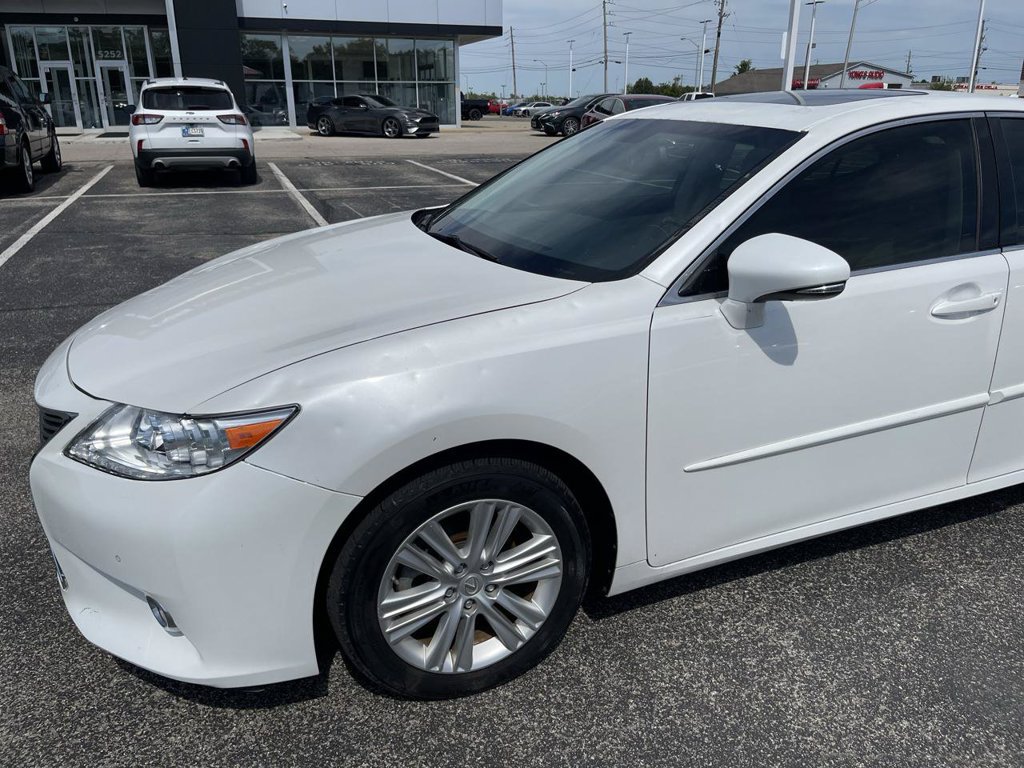 Used 2013 Lexus ES 350 w/ Premium Pkg FWD image 12