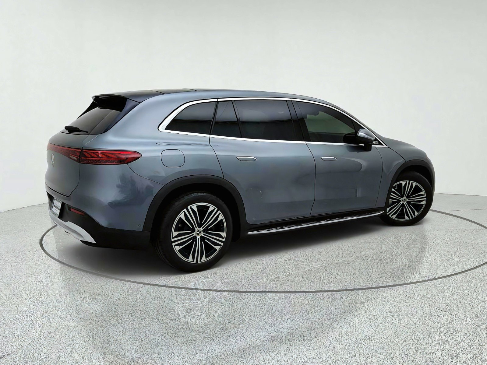 Certified 2024 Mercedes-Benz EQS 450+ SUV image 8