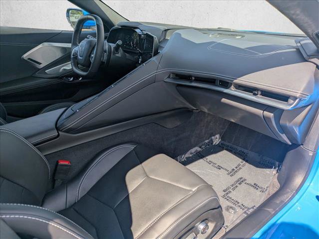 Used 2023 Chevrolet Corvette Stingray Preferred Cpe w/ Engine Appearance Package image 17