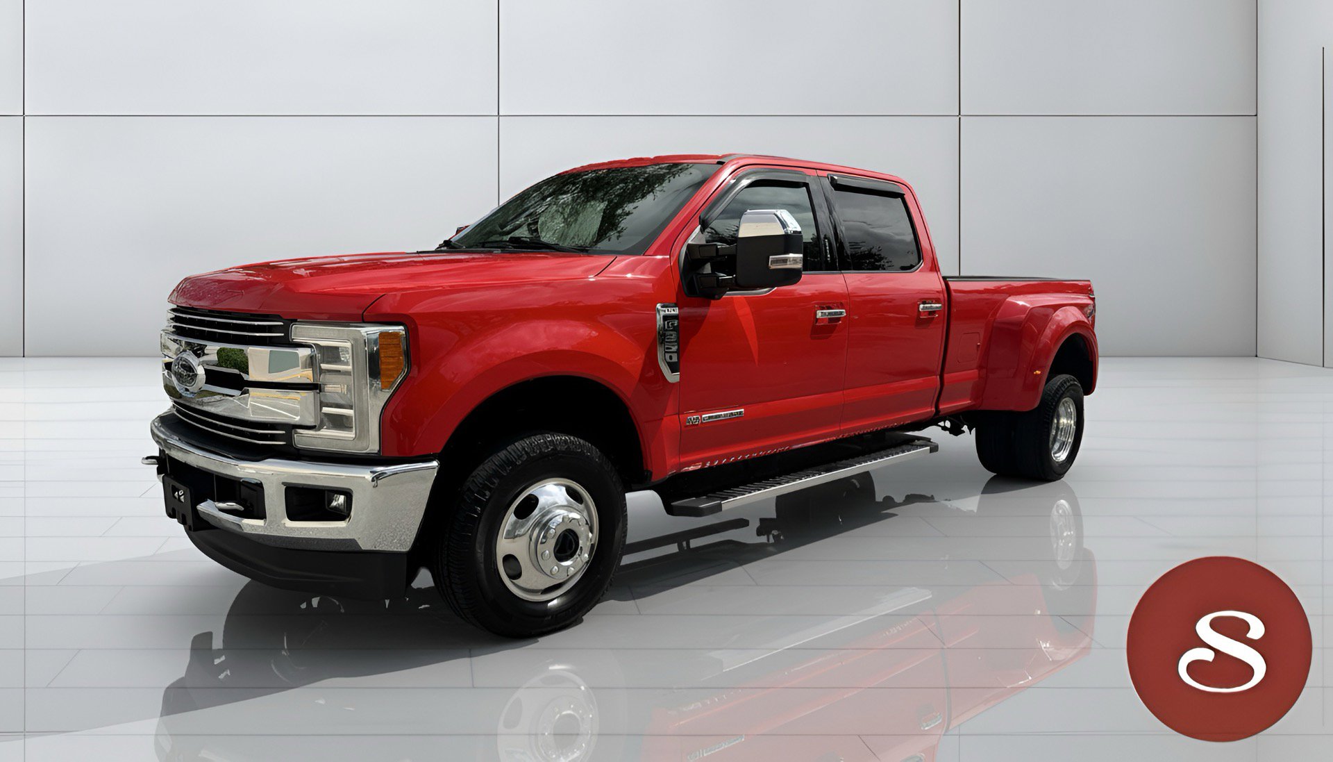 Used 2019 Ford F350 Lariat w/ Lariat Ultimate Package AWD/4WD image 4