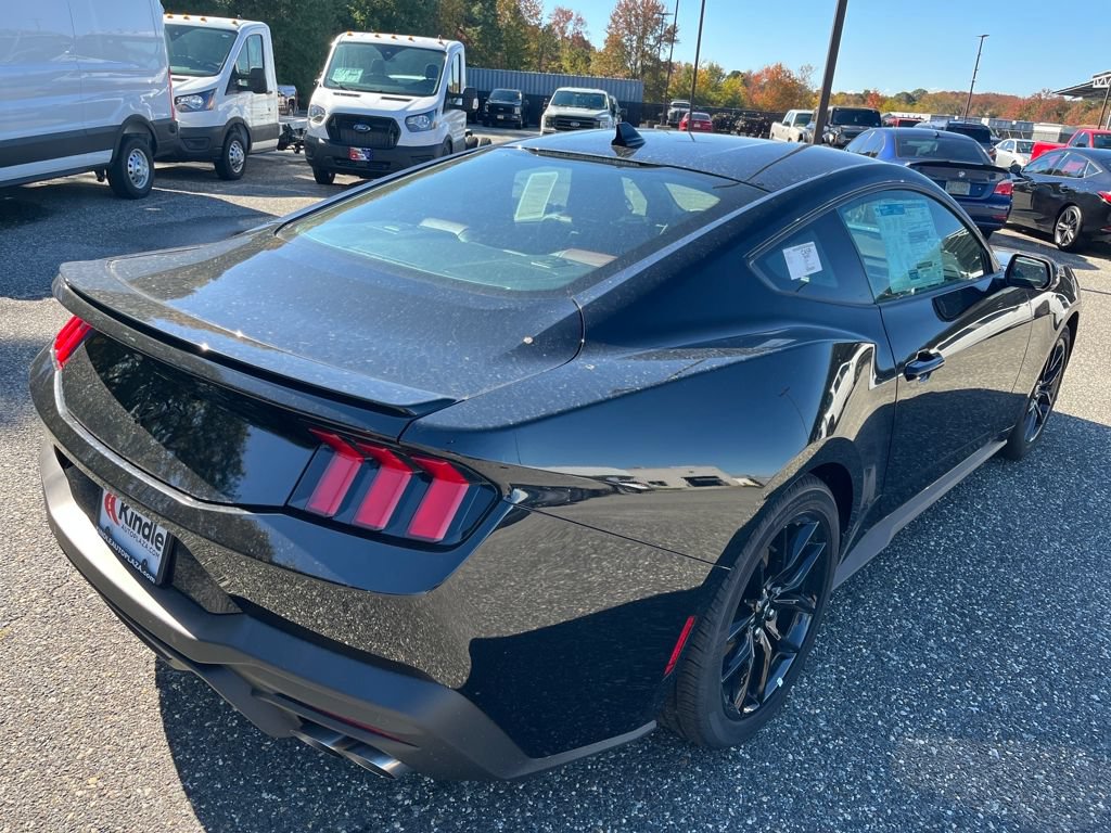 New 2025 Ford Mustang Premium RWD image 27