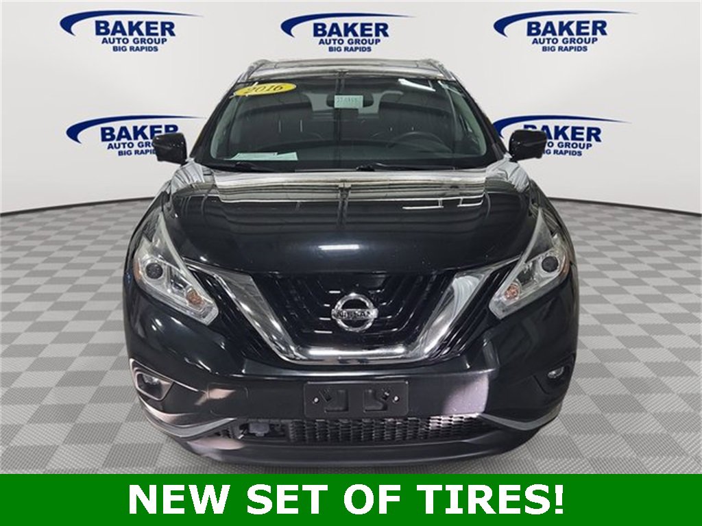 Used 2016 Nissan Murano Platinum image 2